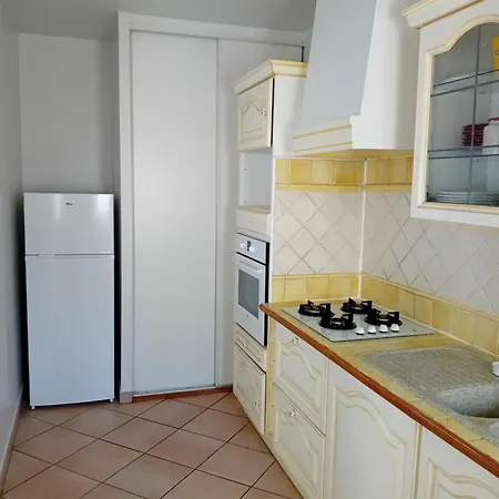 Apartamento à Partager Pour 1 à 4 Personnes *