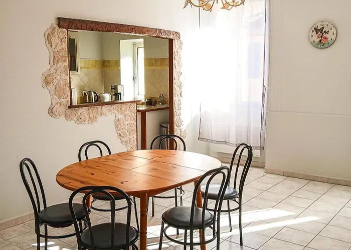 A Partager Pour 1 A 4 Personnes 아파트 *